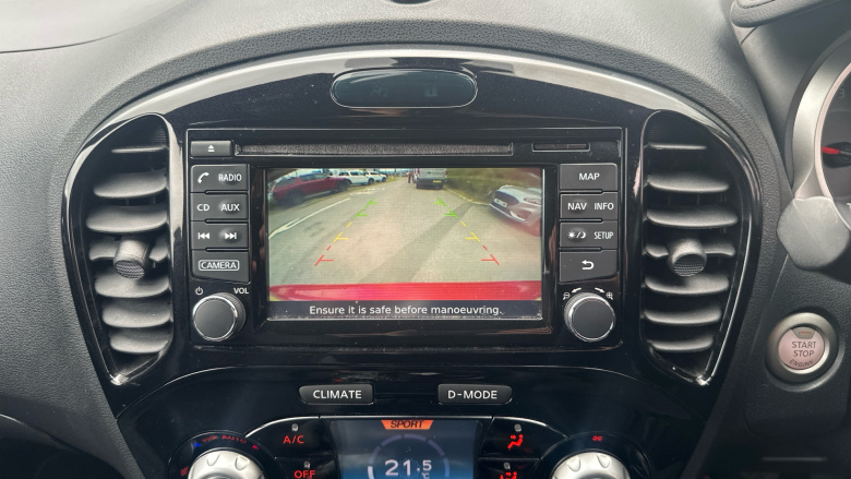 Nissan Juke 1.5 dCi N-Connecta 5dr Diesel Hatchback